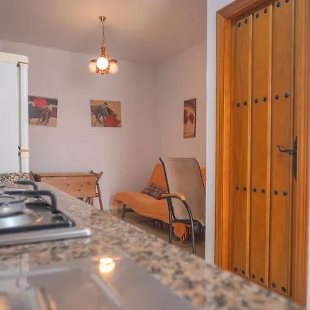 Apartamento Con Patio En El Centro Del Pueblo アパート *